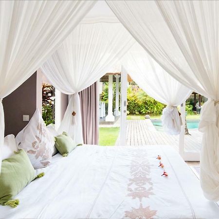 Villa Bliss A Paradise Of Three Independent Villas Canggu Exterior foto